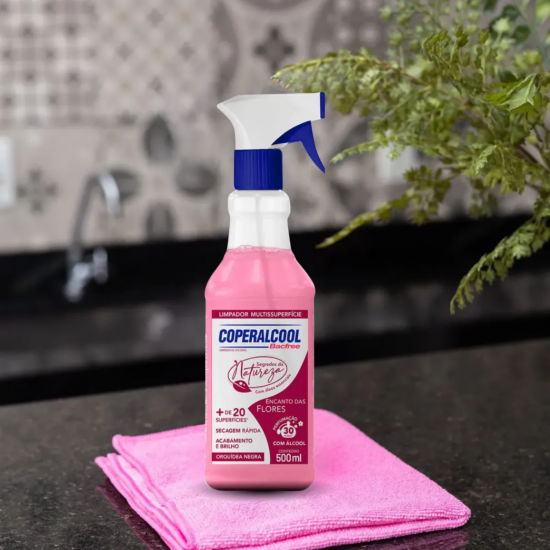 Limpador Multiuso com Álcool Coperalcool 500mL Orquídea Negra Limpador Multiuso com Álcool Coperalcool 500mL Orquídea Negra