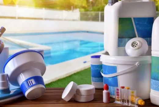 Tratamento da Piscina: Qual Tipo de Cloro Escolher e Por Quê?