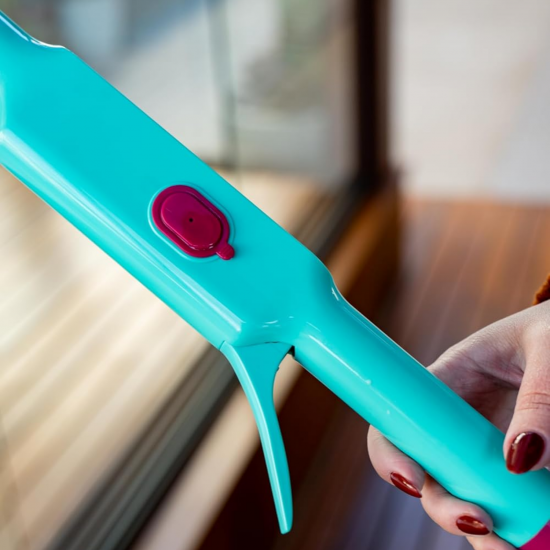 Mop Limpa Vidros Spray 2 em 1 Lava e Seca com cabo Noviça Bettanin Mop Limpa Vidros Spray 2 em 1 Lava e Seca com cabo Noviça Bettanin