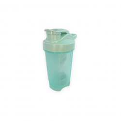 Coqueteleira Plástica 500mL com Batedor Clink Coqueteleira Plástica 500mL com Batedor Clink