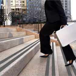 Fita Adesiva Antiderrapante Kapazi 50mm x 20m Preta Fita Adesiva Antiderrapante Kapazi 50mm x 20m Preta