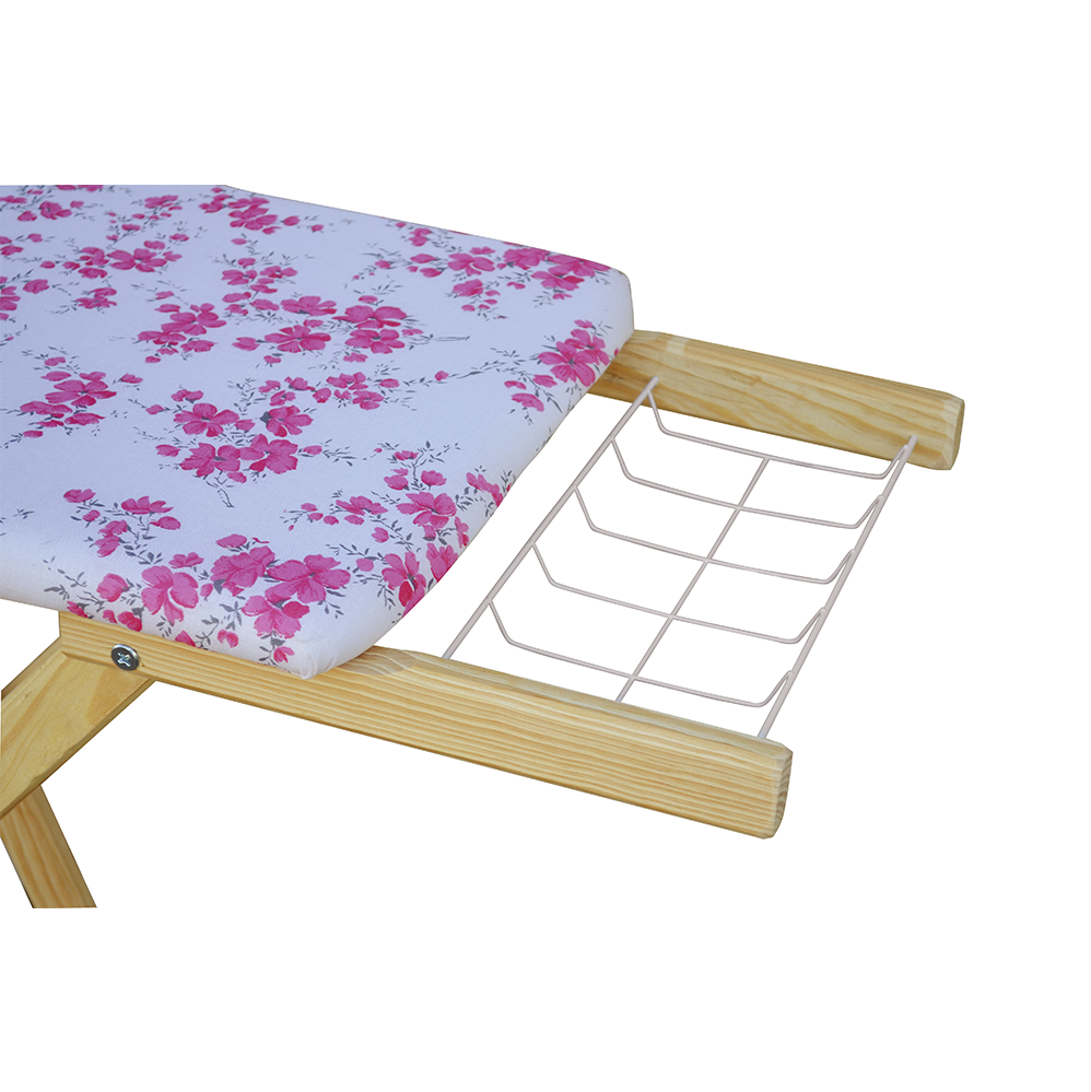 Mesa de Passar Roupa de Madeira Utilaço com Tomada