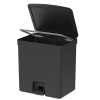 Lixeira com pedal 20L <Ou> Trium Preto